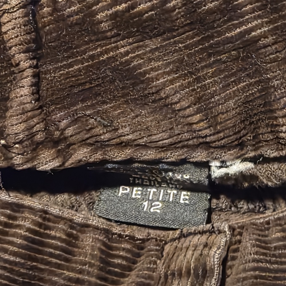 Eddie Bauer Brown Corduroy Pants Women's Petite Size 12 415 - Picture 4 of 6